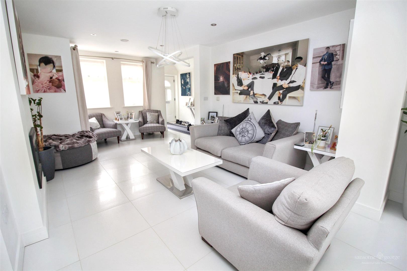 Langley Hill, Tilehurst, Reading